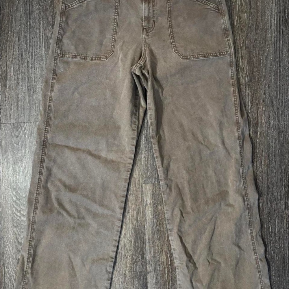 Women’s American Eagle cargo pant